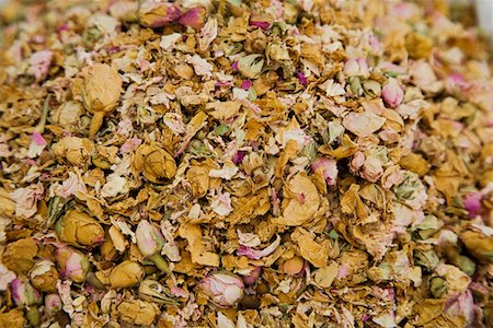 simsearch:693-03313692,k - UAE, Dubai, dried small roses are for sale at the spice souq in Deira Stock Photo - Premium Royalty-Free, Code: 694-03331891