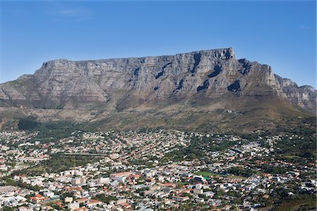 residential landscape - Cape Town and Table mountain, South Africa Stock Photo - Premium Royalty-Free, Code: 694-03333047