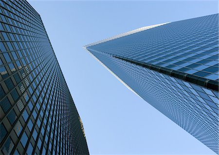 Skyscrapers, low angle view Stock Photo - Premium Royalty-Free, Code: 695-05764061