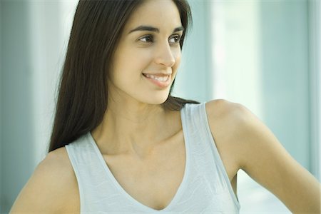 simsearch:695-05766280,k - Young woman, looking away, head and shoulders, portrait Stock Photo - Premium Royalty-Free, Code: 695-05766288