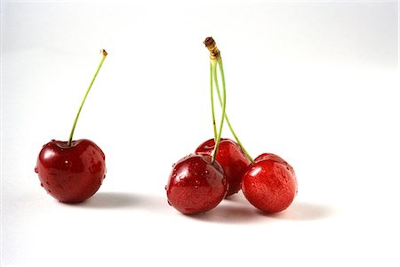 Cherries with water droplets, close-up Stock Photo - Premium Royalty-Free, Code: 695-05767712