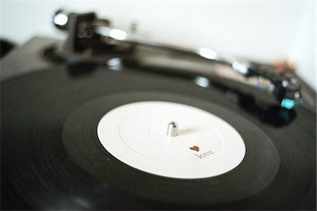 simsearch:632-06317745,k - LP record playing on record player, close-up Stock Photo - Premium Royalty-Free, Code: 695-05769414