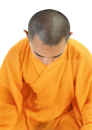 simsearch:695-03385803,k - Buddhist monk meditating, high angle view Stock Photo - Premium Royalty-Free, Code: 695-05774922