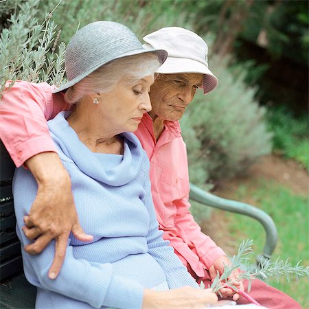 Senior couple sitting on bench outside Stock Photo - Premium Royalty-Free, Code: 695-05775126