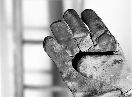 dirty building - Old glove, close-up Stock Photo - Premium Royalty-Free, Code: 695-05776326