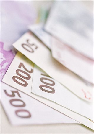 simsearch:695-05776744,k - Mixed denomination euro bills, offset, close-up Stock Photo - Premium Royalty-Free, Code: 695-05776767