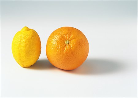 simsearch:695-03380727,k - Lemon and orange Stock Photo - Premium Royalty-Free, Code: 695-05777827