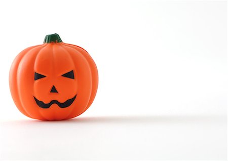 pumpkin carving - Jack O'Lantern Stock Photo - Premium Royalty-Free, Code: 695-05778085