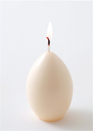 Egg candle Foto de stock - Sin royalties Premium, Código: 695-05778103