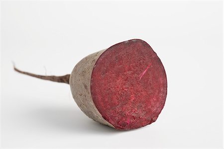 simsearch:695-05771725,k - Beet, cut in half Stock Photo - Premium Royalty-Free, Code: 695-05771544