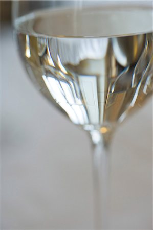 stemware - Reflection on glass of white wine Stock Photo - Premium Royalty-Free, Code: 695-05771713