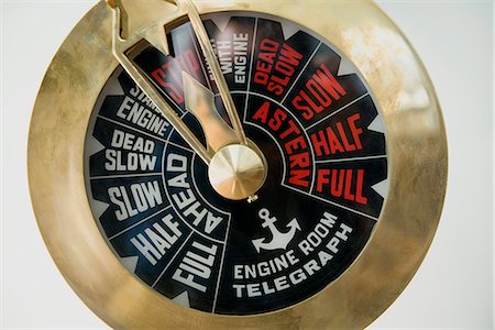 Traditional engine order telegraph Foto de stock - Sin royalties Premium, Código: 695-05771875