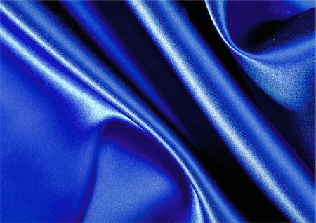 simsearch:695-05772857,k - Plis en bleu satin, close-up, plein cadre Photographie de stock - Premium Libres de Droits, Code: 695-05772853