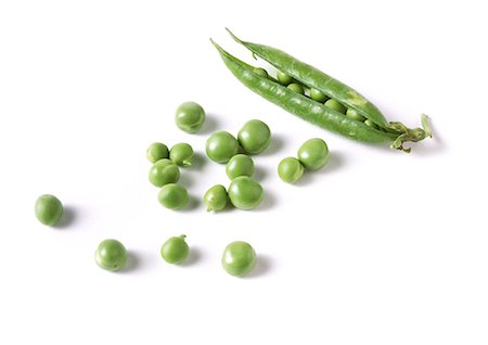 pod peas - Peas and pea pod, close-up Stock Photo - Premium Royalty-Free, Code: 695-05773538