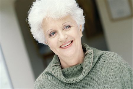 Senior woman, portrait Stock Photo - Premium Royalty-Free, Code: 695-03374553