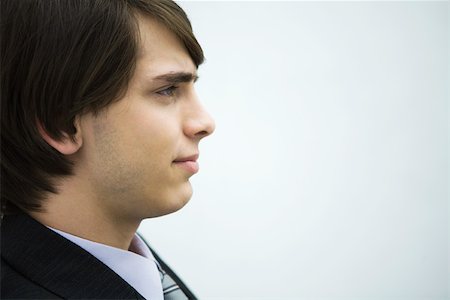 simsearch:695-03390134,k - Young man looking away, profile, portrait Stock Photo - Premium Royalty-Free, Code: 695-03378496
