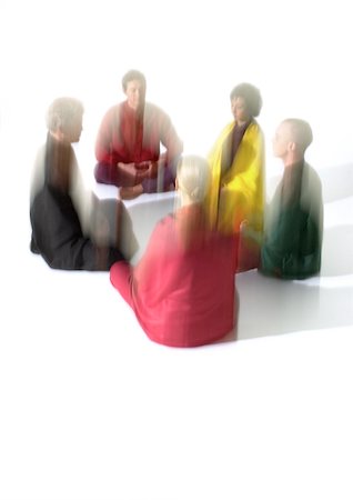 simsearch:695-05776390,k - Group of people sitting on floor indian style, meditating, blurred Foto de stock - Sin royalties Premium, Código: 695-03385767