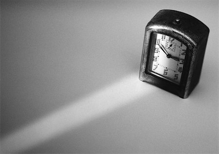 simsearch:700-03161591,k - Alarm clock, b&w. Stock Photo - Premium Royalty-Free, Code: 695-03386295