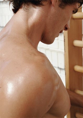 Bare-chested man, side view, close-up Foto de stock - Sin royalties Premium, Código: 695-03382119