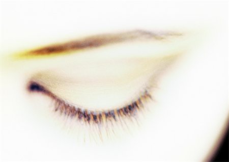 simsearch:649-08145726,k - Woman's closed eye, close-up Stock Photo - Premium Royalty-Free, Code: 695-03383140