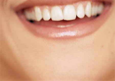 simsearch:695-03388489,k - Close up of woman's open mouth smiling. Stock Photo - Premium Royalty-Free, Code: 695-03383318