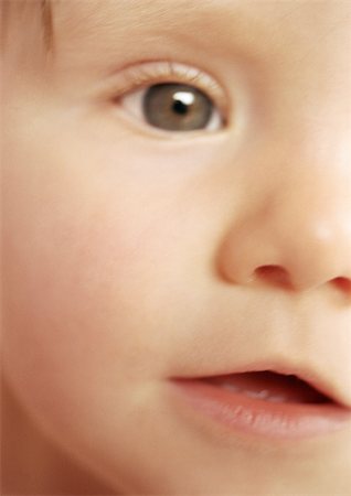 simsearch:695-05773332,k - Partial view of baby's face, mouth open, close-up Foto de stock - Sin royalties Premium, Código: 695-03383367