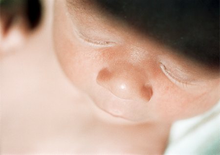 simsearch:632-03847859,k - Baby sleeping, extreme close-up Stock Photo - Premium Royalty-Free, Code: 695-03383889