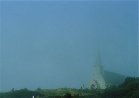 France, Normandy, church in mist Stock Photo - Premium Royalty-Free, Code: 696-05780922