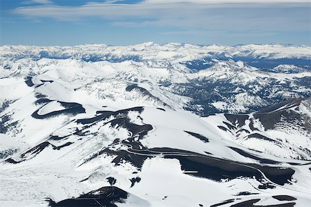 simsearch:696-03397638,k - Snow-covered mountain range Stock Photo - Premium Royalty-Free, Code: 696-03395702