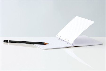 simsearch:696-03395564,k - Open notebook and pencil, close-up Stock Photo - Premium Royalty-Free, Code: 696-03395867