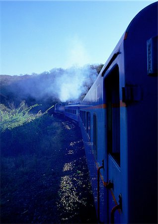 Côté de déplacer le train dans la campagne, Mexique Photographie de stock - Premium Libres de Droits, Code: 696-03396257