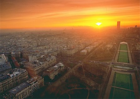 romance roof top - France, Paris, sunrise, aerial view Stock Photo - Premium Royalty-Free, Code: 696-03396344