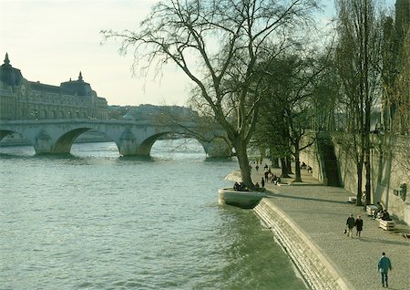 eine person - France, Paris, quay along River Seine Stock Photo - Premium Royalty-Free, Code: 696-03396390
