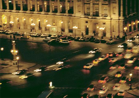 simsearch:696-03396361,k - France, Paris, traffic at Place de la Concorde at night, high angle view Foto de stock - Sin royalties Premium, Código: 696-03396441