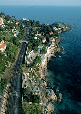 simsearch:696-03398019,k - Monaco, aeiral view of coastline Foto de stock - Sin royalties Premium, Código: 696-03398024
