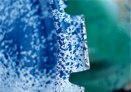 ferraille - Bleu métal moucheté, gros plan Photographie de stock - Premium Libres de Droits, Code: 696-03398450