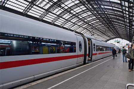 subway - tourist resort of German Stock Photo - Premium Royalty-Free, Code: 690-06160065