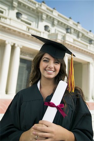 simsearch:693-06014222,k - Graduate holding diploma outside university, portrait Stock Photo - Premium Royalty-Free, Code: 693-06014183