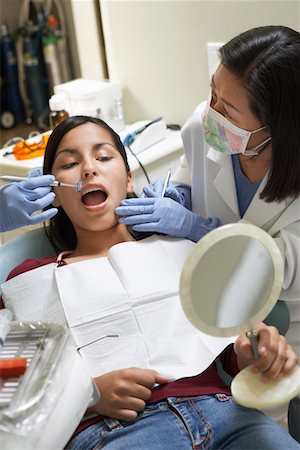 simsearch:693-06014951,k - Teenage girl (13-17) at Dentists Stock Photo - Premium Royalty-Free, Code: 693-06014945