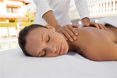 simsearch:851-02963682,k - Woman having massage Stock Photo - Premium Royalty-Free, Code: 693-06016533
