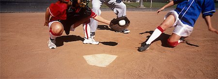 Filles (13-17) jouer au baseball, à faible section Photographie de stock - Premium Libres de Droits, Code: 693-06020103