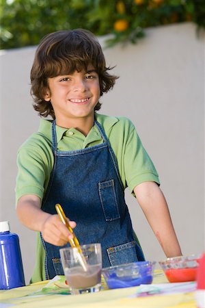 simsearch:693-06020850,k - Boy Painting Stock Photo - Premium Royalty-Free, Code: 693-06020759