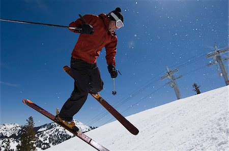 expérience (connaissance) - Skieur sautant Photographie de stock - Premium Libres de Droits, Code: 693-06021237
