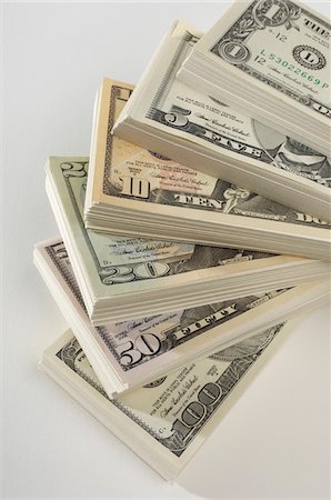 simsearch:693-06021301,k - Stack of US Currency Stock Photo - Premium Royalty-Free, Code: 693-06021283