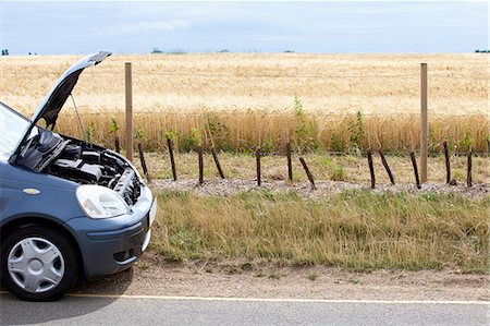 engine - Car Broken Down in Countryside Stock Photo - Premium Royalty-Free, Code: 693-07444525