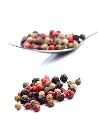 Close up of pepper grains Stock Photo - Premium Royalty-Free, Code: 693-08127323