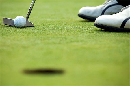 palos verdes - A golf club on a golf course Foto de stock - Sin royalties Premium, Código: 693-08127452