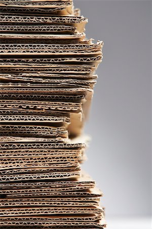 Pile of corrugated cardboard, close-up Foto de stock - Sin royalties Premium, Código: 693-03305234