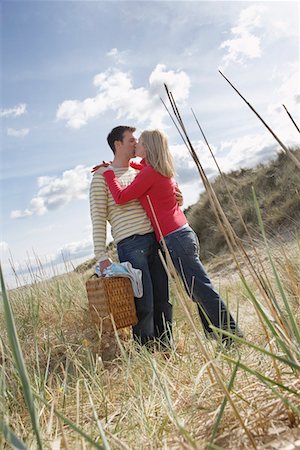 Couple embracing at beach Stock Photo - Premium Royalty-Free, Code: 693-03306630