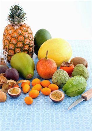 Arrangement of exotic fruits Stock Photo - Premium Royalty-Free, Code: 693-03309552